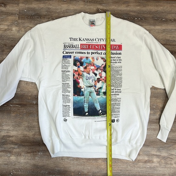 NWT George Brett Retirement Sweatshirt and TShirt Extra Large KC Star Bundle - Picture 11 of 15